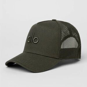 Like New Green Alo Trucker Hat